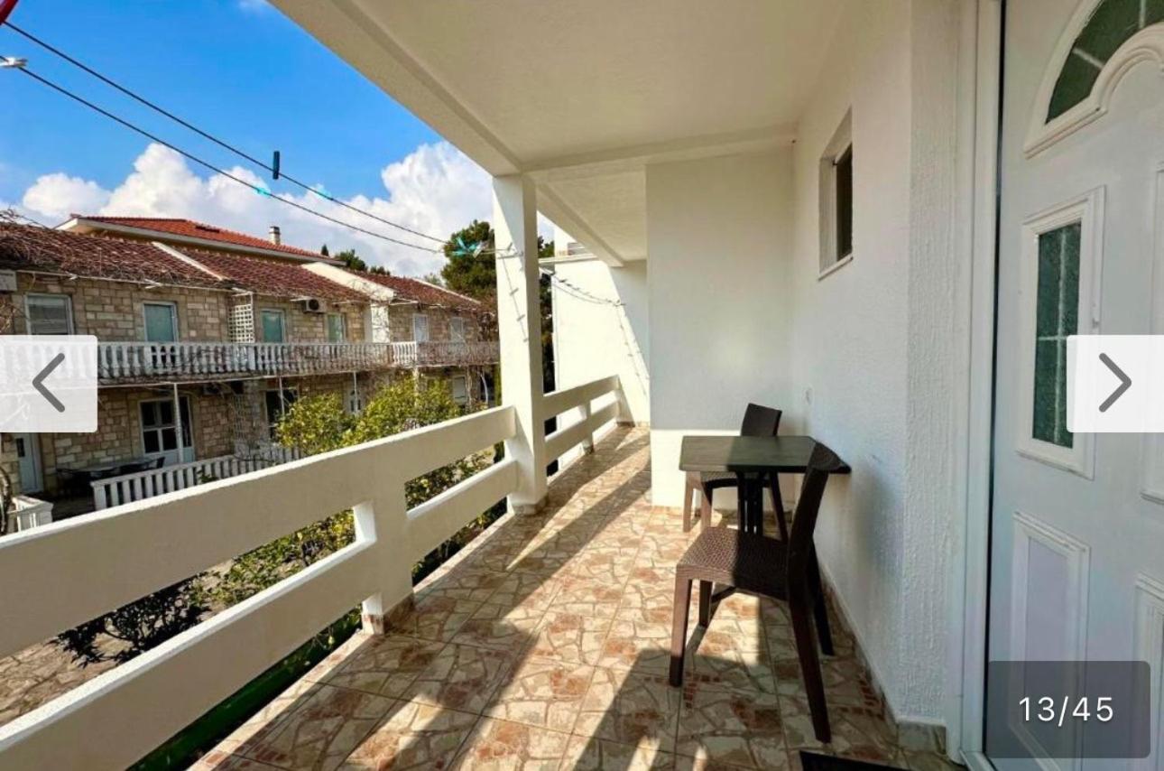 טיווט Maki Apartments - Plavi Horizonti Beach מראה חיצוני תמונה