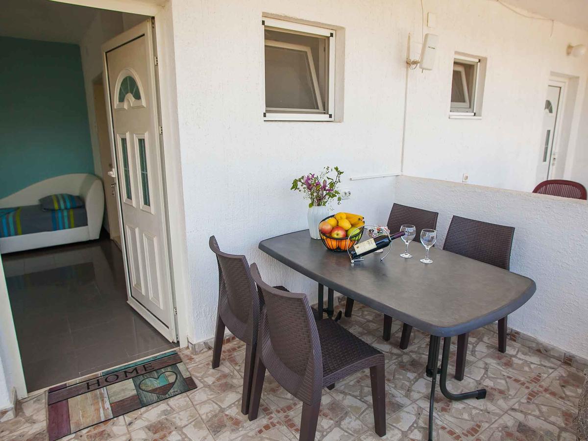 טיווט Maki Apartments - Plavi Horizonti Beach מראה חיצוני תמונה
