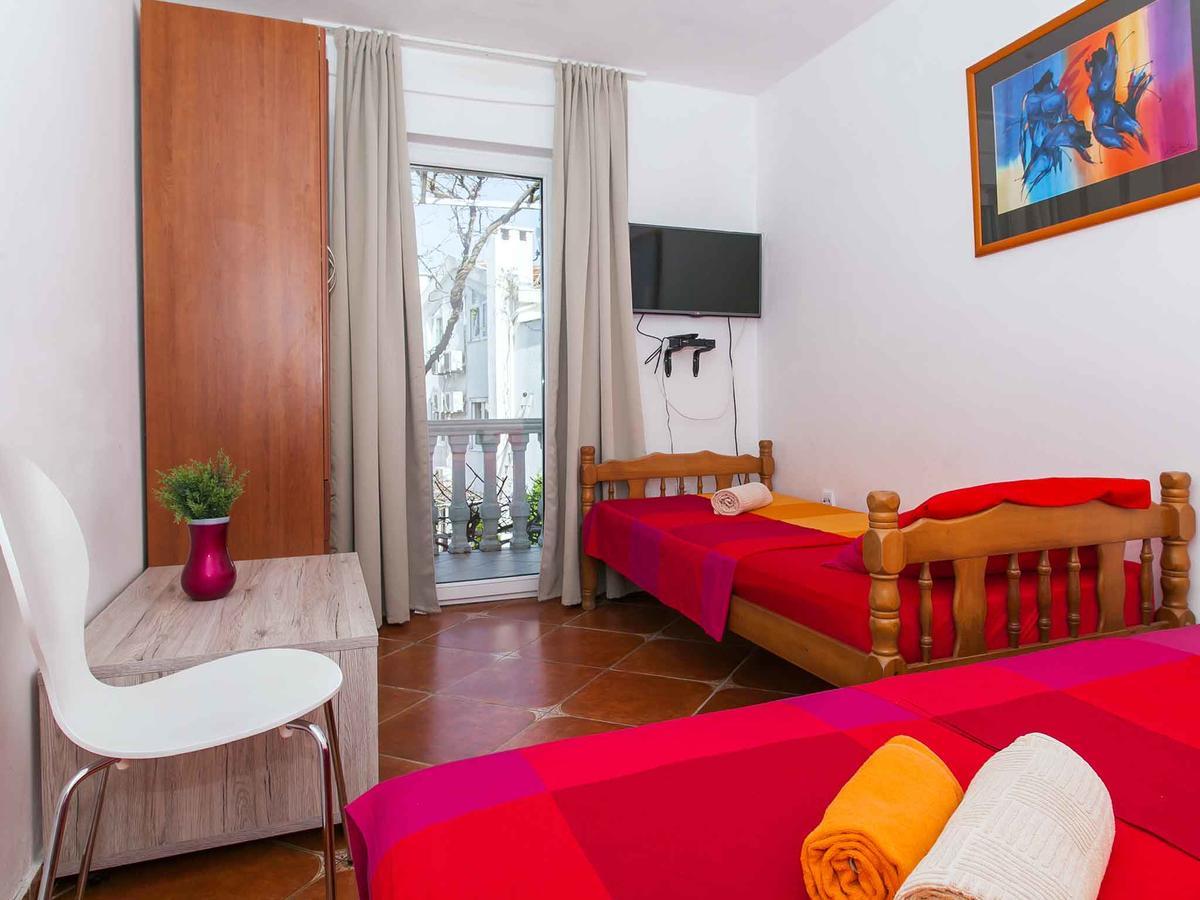 טיווט Maki Apartments - Plavi Horizonti Beach מראה חיצוני תמונה