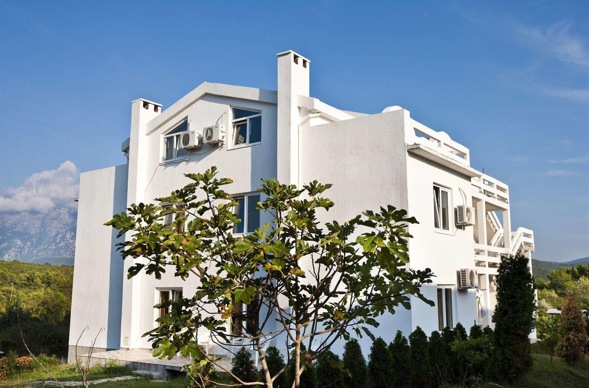 טיווט Maki Apartments - Plavi Horizonti Beach מראה חיצוני תמונה
